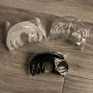 2/$20 LUS curly claw hair clip - 3 pack